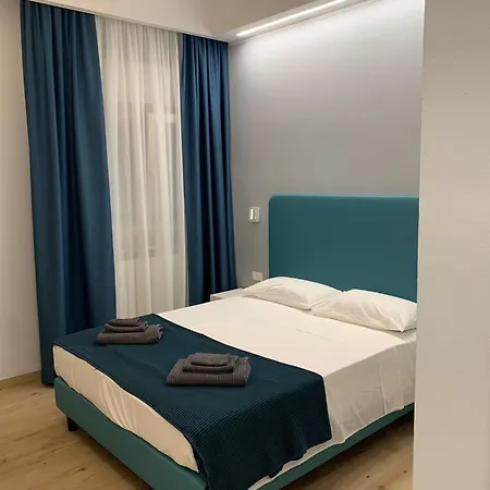Fla Rooms - By Devona Rooms-2